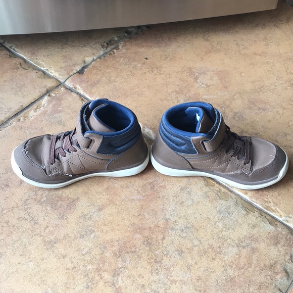 Boots - Picture 2 of 4